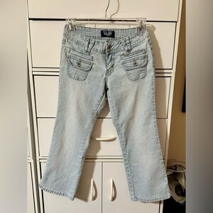 Light Blue Women's Cropped Jeans